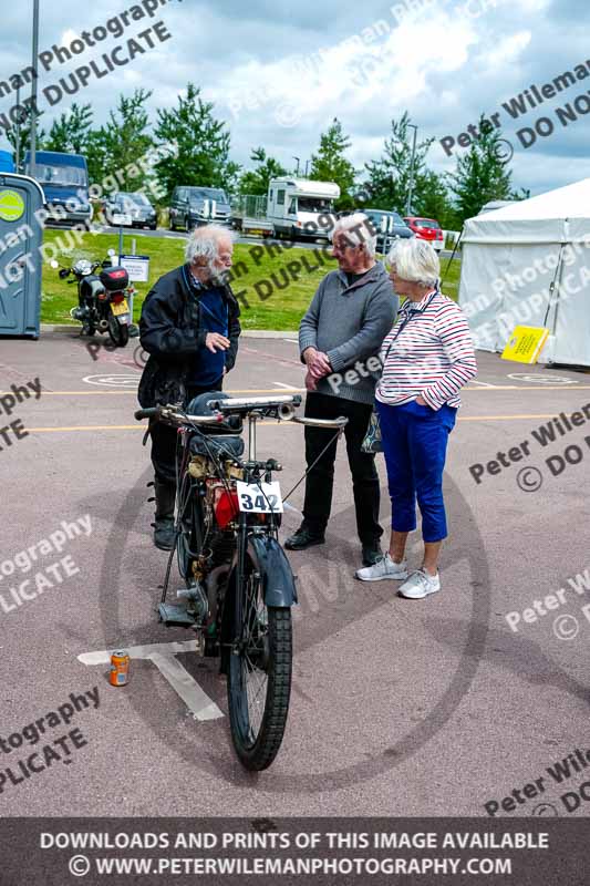 Vintage motorcycle club;eventdigitalimages;no limits trackdays;peter wileman photography;vintage motocycles;vmcc banbury run photographs